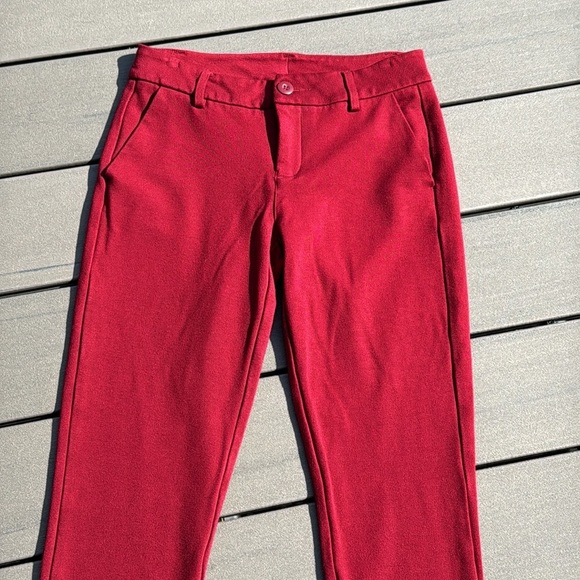 CAbi Ava Slim Ankle Trouser #3201 Rhubarb Red Maroon Pants Women's Size 2 - Picture 2 of 6